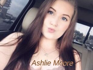 Ashlie_Moore