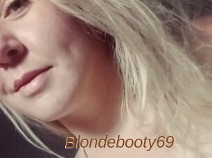 Blondebooty69