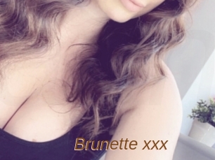 Brunette_xxx