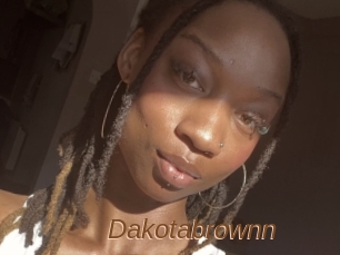 Dakotabrownn