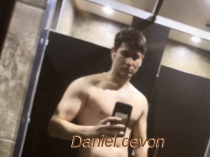 Daniel_devon