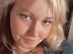 Hotemily69