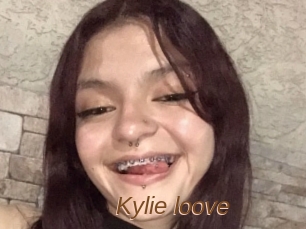 Kylie_loove