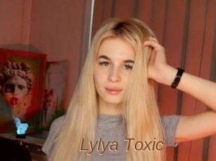 Lylya_Toxic