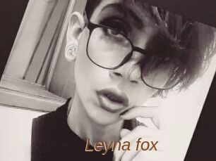 Leyna_fox