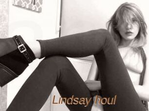 Lindsay_houl