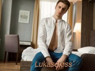 Lukascross