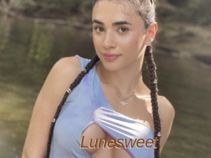 Lunesweet