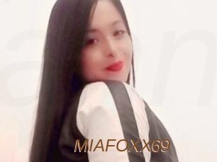 MIAFOXX69