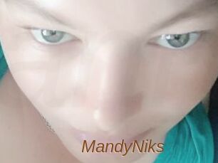 MandyNiks