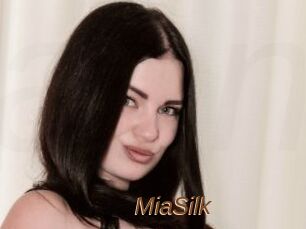 MiaSilk