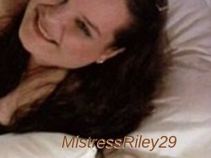 MistressRiley29