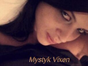 Mystyk_Vixen