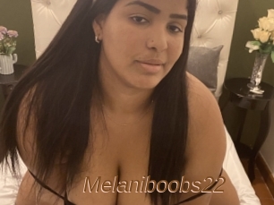 Melaniboobs22