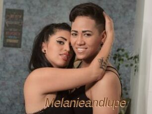 Melanieandlupe