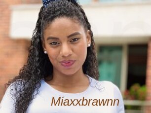 Miaxxbrawnn