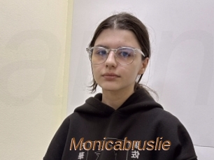 Monicabruslie