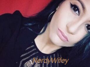 NerdyWifey