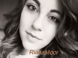 RianaMoor