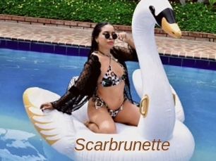 Scarbrunette